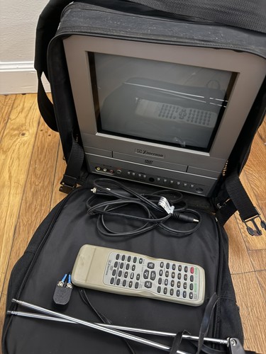 Emerson crt dvd combo - combo, 9”